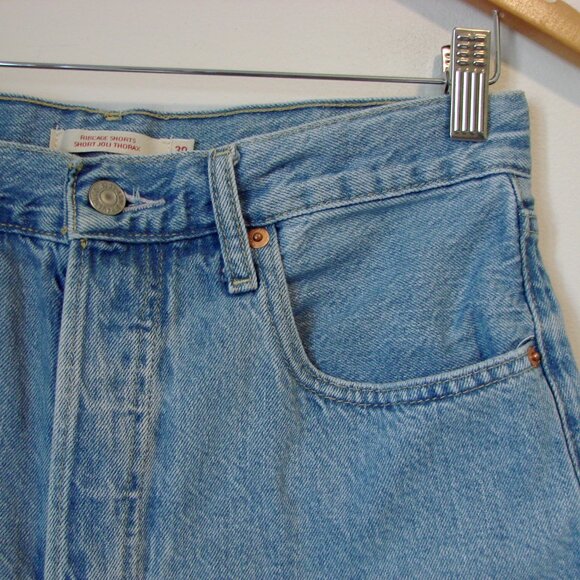 Levi's Ribcage Shorts Authentic Denim Jean Frayed Raw Hem Button Front Size 30 - Picture 4 of 15
